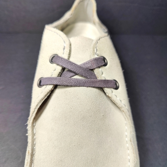 Crocs Santa Cruz 2 Eye Suede Loafer Light Grey Pearl White Men's 15365 Shoe Sz 8 - Picture 4 of 9